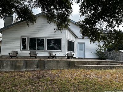 4355 Hilton Head St, House other with 3 bedrooms, 2 bathrooms and null parking in San Antonio TX | Image 2