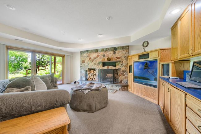 Walkout Family Room | Image 24