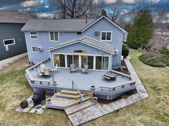 FRONTOF HOME | Image 52