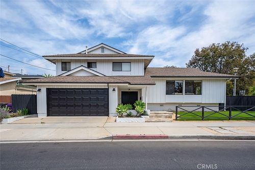 5681 E Colorado St, Long Beach, CA, 90814-3203 | Card Image