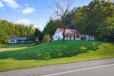 1557 Donelson Parkway, House other with 3 bedrooms, 2 bathrooms and null parking in Dover TN | Image 1