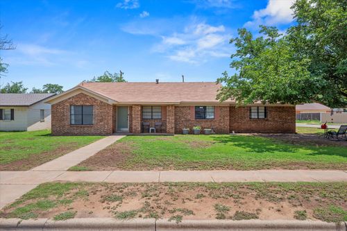 1511 Elkhart Ave, Lubbock, TX, 79416-5208 | Card Image