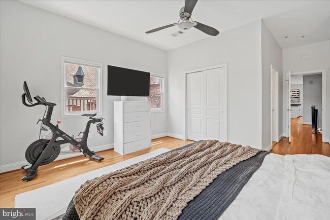 APT-4 - 1407 15 Th St Nw, Townhouse with 2 bedrooms, 2 bathrooms and null parking in WASHINGTON DC | Image 10