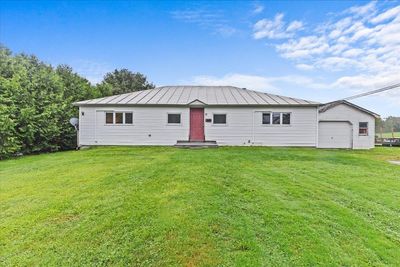 41 Hamilton Place Extension, House other with 4 bedrooms, 2 bathrooms and null parking in Richford VT | Image 1