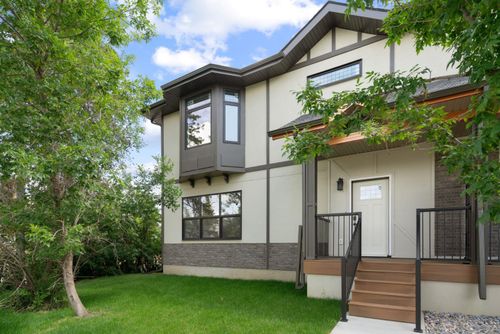 4725 48 Street, Camrose, AB, T4V1L2 | Card Image