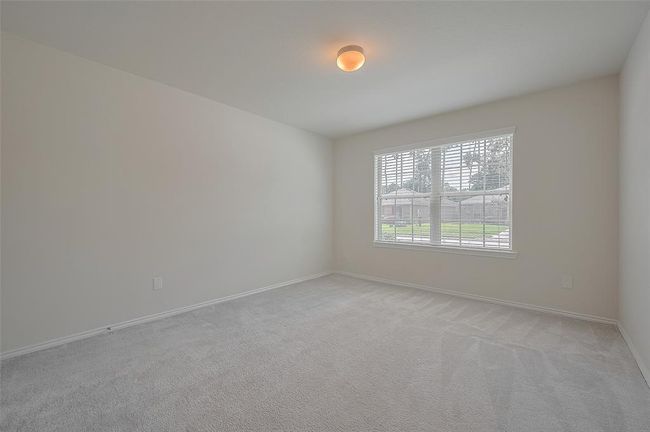 2011 Lost Timbers Dr, House other with 5 bedrooms, 3 bathrooms and 2 parking in Conroe TX | Image 11