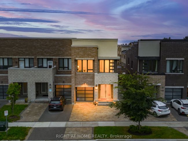 154 Anchusa Dr, House attached with 4 bedrooms, 4 bathrooms and 3 parking in Richmond Hill ON | Image 7