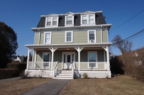 apt-4-408 Crescent St, Waltham, MA, 02453-3831 | Card Image