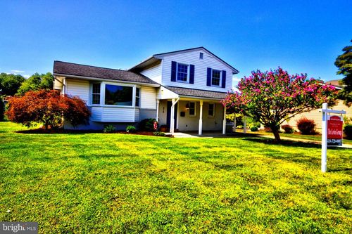214 Brackenwood Ct, LUTHERVILLE TIMONIUM, MD, 21093-2616 | Card Image