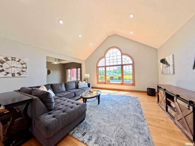 13202 N Kelstadt Rd, House other with 3 bedrooms, 4 bathrooms and null parking in Brimfield IL | Image 11