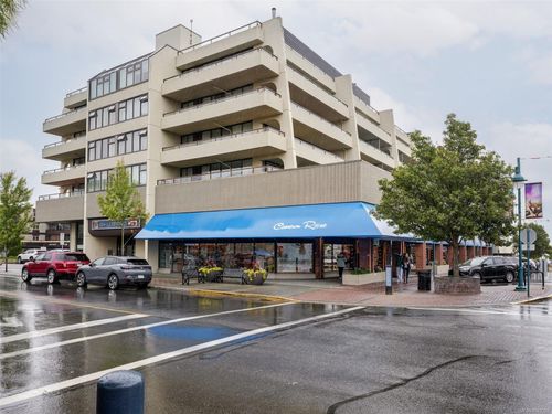 409-9805 Second St, Sidney, BC, V8L4T9 | Card Image