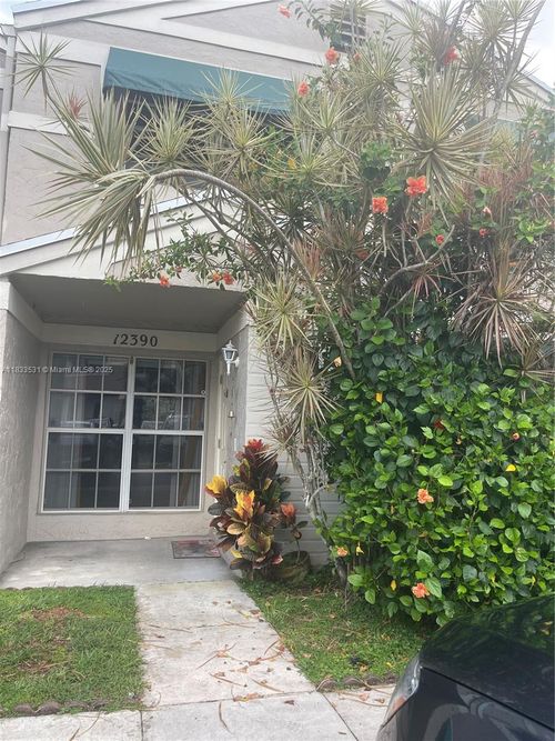 12390-12390 Sw 51st Pl, Cooper City, FL, 33330-4425 | Card Image