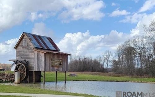 43262 Collyns Cv, Prairieville, LA, 70769-6589 | Card Image