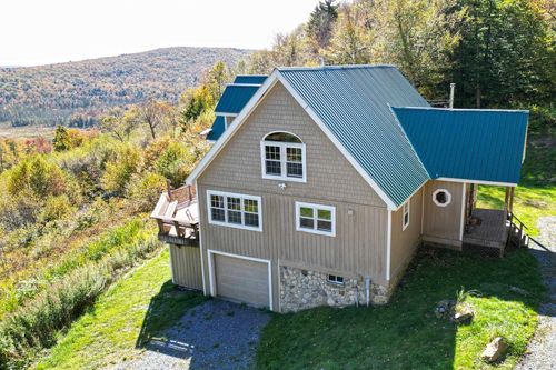 825 Case Ln, Readsboro, VT, 05350-6803 | Card Image