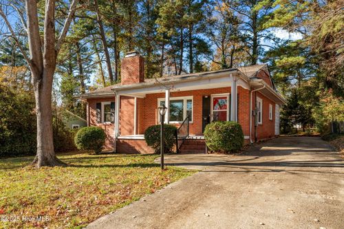 512 Bracken St, Sanford, NC, 27330-3810 | Card Image