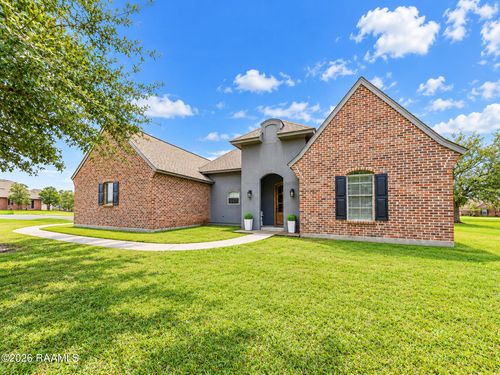 1007 Stephanie Dr, Breaux Bridge, LA, 70517-6701 | Card Image