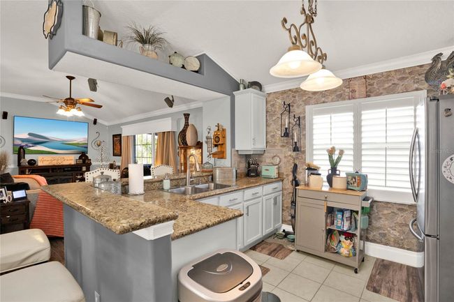 Kitchen | Image 18