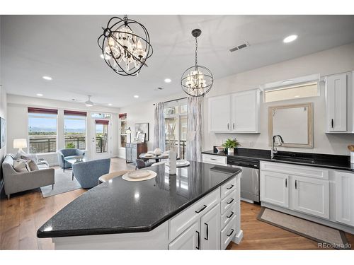2312-10176 Park Meadows Dr, Lone Tree, CO, 80124-8413 | Card Image