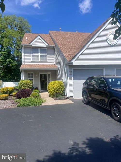 226 Birch Hollow Dr, BORDENTOWN, NJ, 08505-4257 | Card Image