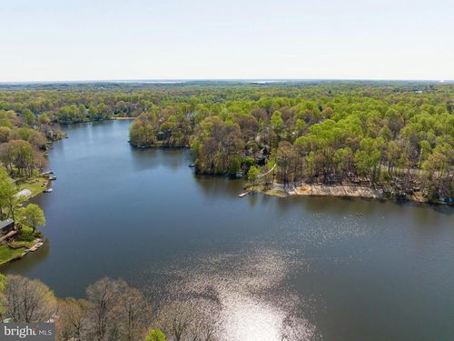 15745 Widewater Dr, DUMFRIES, VA, 22025-1212 | Card Image