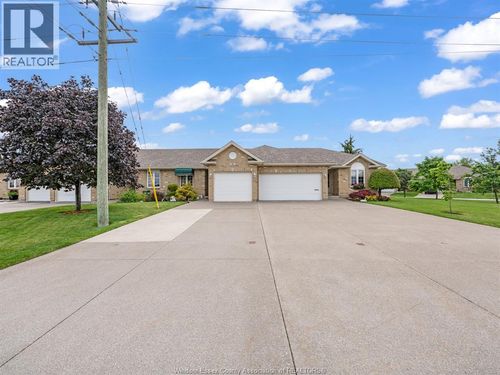 74 Gosfield Townline W, Essex, ON, N8M1Y7 | Card Image