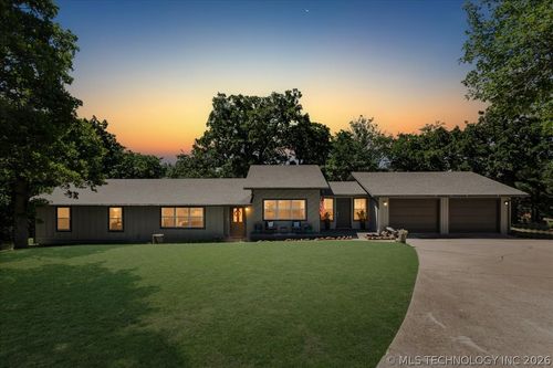 2578 W Hillcrest Dr, Cleveland, OK, 74020-5113 | Card Image