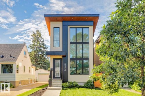 9323 75 Ave Nw, Edmonton, AB, T6E1H3 | Card Image