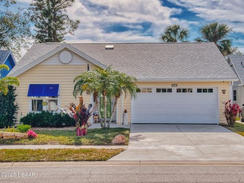 751 Pine Shores Cir, New Smyrna Beach, FL, 32168-6174 | Card Image