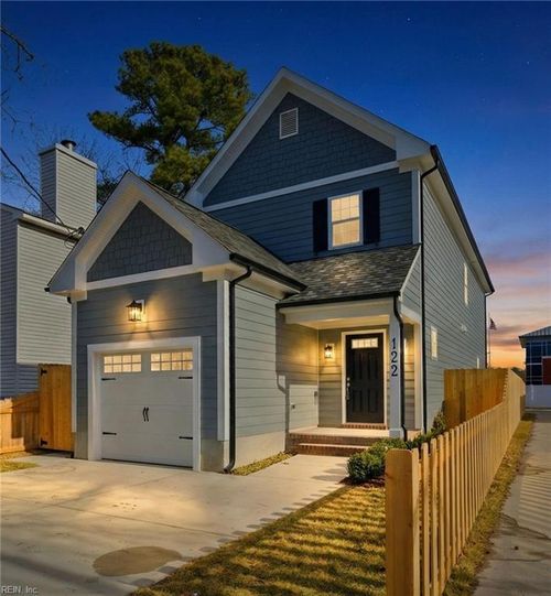 122 Morrison Ave, Virginia Beach, VA, 23452-6814 | Card Image