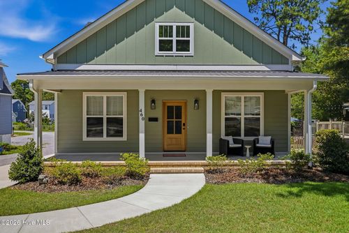 460 N May St, Southern Pines, NC, 28387-5610 | Card Image