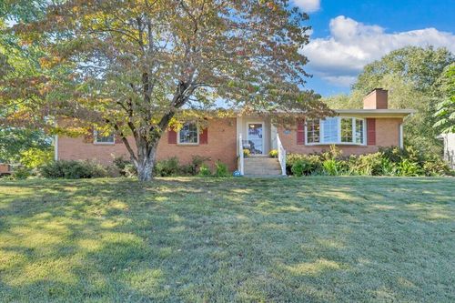 4873 Westhill Dr, Roanoke, VA, 24018-2855 | Card Image