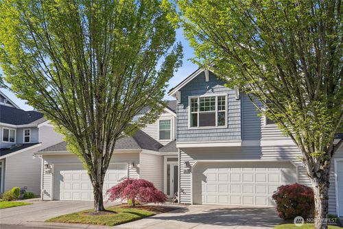 8732 Ne 17th St, Vancouver, WA, 98664-6417 | Card Image