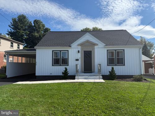 1012 S Coldbrook Avenue, CHAMBERSBURG, PA, 17201 | Card Image