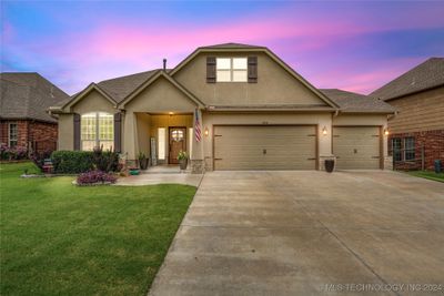 2626 N 17th Street, House other with 4 bedrooms, 3 bathrooms and null parking in Broken Arrow OK | Image 1