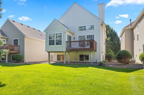 10154 Country Club Curv, Woodbury, MN, 55129-4212 | Card Image