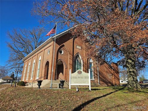 401 N Vine St, Sparta, IL, 62286-1333 | Card Image