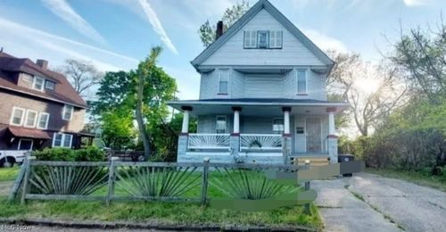 1694 E 90th St, Cleveland, OH, 44106-1552 | Card Image