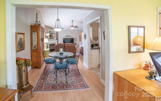 137 Lady Slipper Ln Sw, Townhouse with 3 bedrooms, 2 bathrooms and null parking in Valdese NC | Image 14
