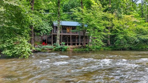 6316 Old Walland Hwy, Walland, TN, 37886-2547 | Card Image