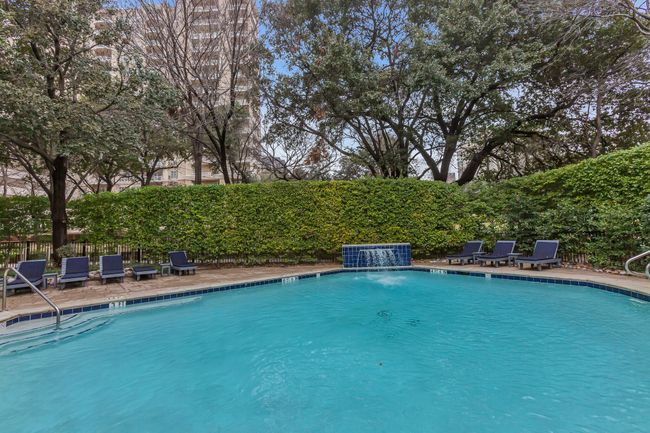 APT-204 - 3225 Turtle Creek Blvd, Condo with 2 bedrooms, 2 bathrooms and null parking in Dallas TX | Image 27