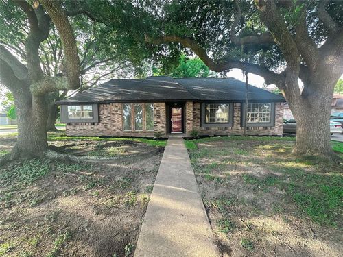 5230 Meadow Place Dr, La Porte, TX, 77571-2854 | Card Image