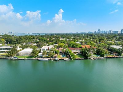 744 Lakeview Dr, House other with 4 bedrooms, 3 bathrooms and null parking in Miami Beach FL | Image 1