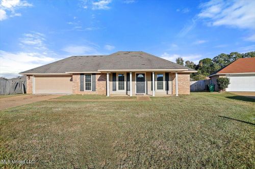 904 Mourning Dove Cove, Byram, MS, 39272 | Card Image