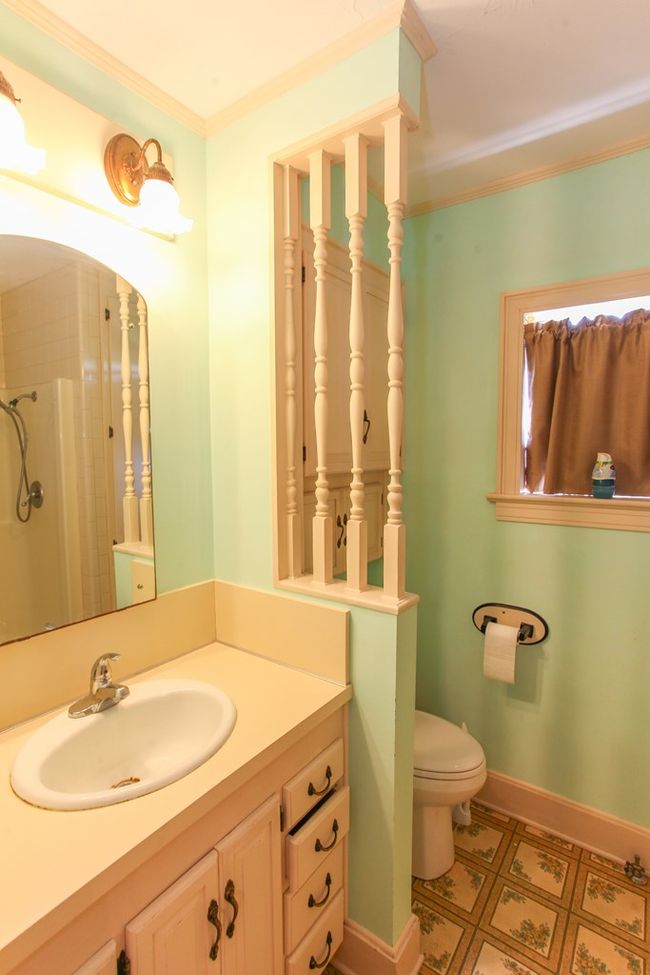 4610 Wasson Rd, House other with 3 bedrooms, 2 bathrooms and 2 parking in Big Spring TX | Image 11
