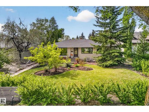 13619 109 Ave Nw, Edmonton, AB, T5M2G8 | Card Image