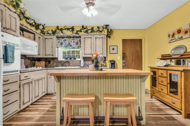 2324 N Plainview Rd, House other with 4 bedrooms, 3 bathrooms and null parking in Ardmore OK | Image 9
