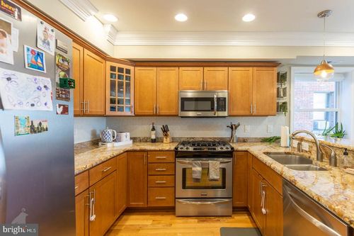 402-5511 Colorado Ave Nw, WASHINGTON, DC, 20011-7860 | Card Image