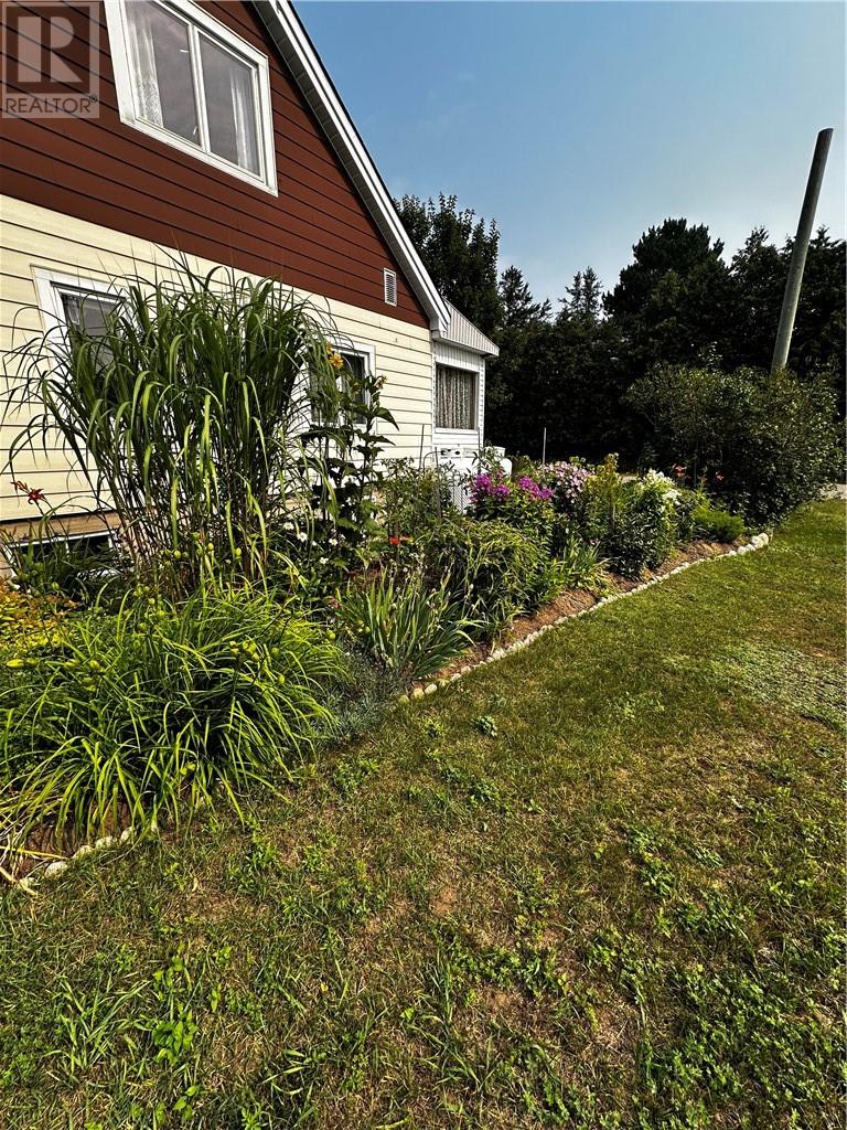 Residential in Gogama 4