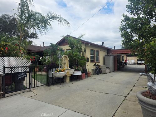 322 W Phillips, Ontario, CA, 91762 | Card Image