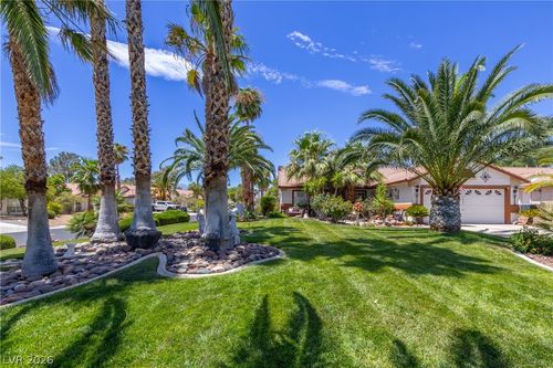 5521 Cranwood Ct, Las Vegas, NV, 89130-3609 | Card Image